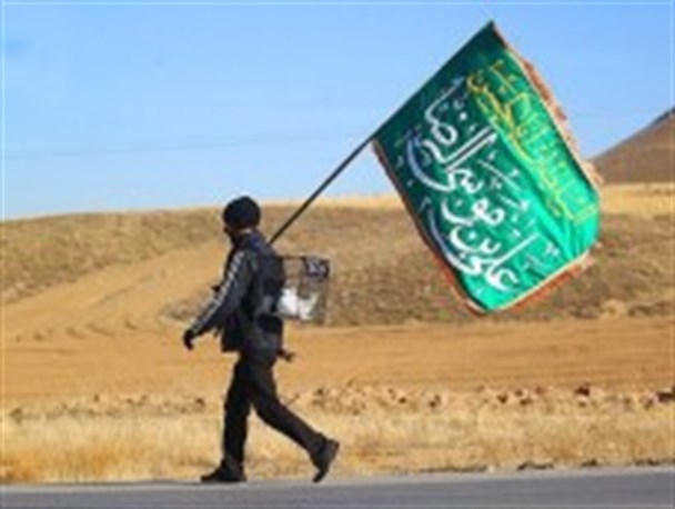 حرکت کاروان های پیاده امام رضا (ع) از طرقبه و روستاهای اطراف آغاز شد