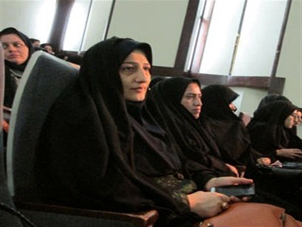 سواد آموزی کاری خدا پسندانه است / برخوردهای خوب سواد آموزان مرا ثابت قدم کرد