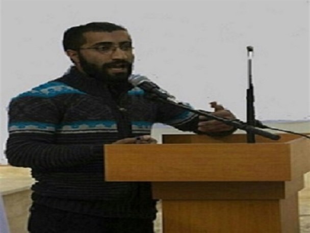 برای برون رفت از مشکلات به نصایح رهبری عمل کنید