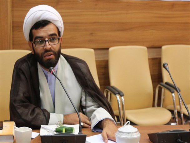 شخصا نماز جماعت خوابگاه را عهده دار شدم/ می خواهم از نزدیک پیگیر مشکلات خوابگاهیان باشم