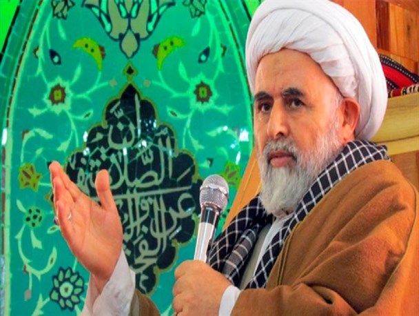 باید تریبون های آزاد برای شنیدن صدای دانشجویان و مردم ایجاد شود