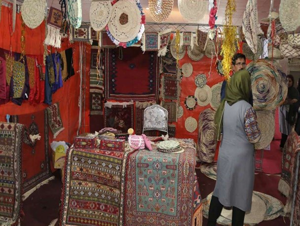 کسب وکار خانگی فرصتی درآمدزا در خودکفایی/ ۳۰۰۰ طرح مشاغل خانگی در هرمزگان فعالیت می کند