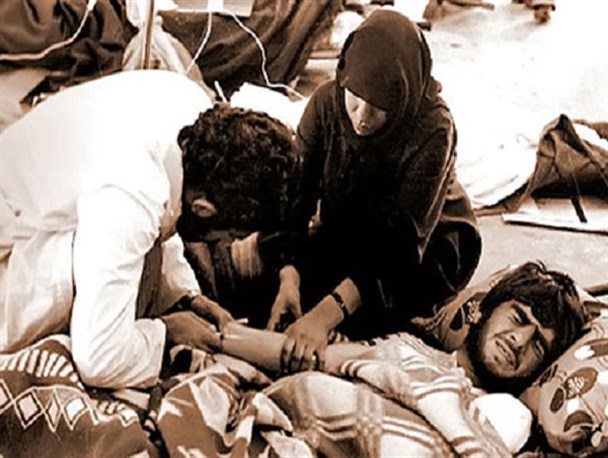 پرستاران التیام‌بخش زخم‌های عشق و ایثار در دفاع مقدس بودند