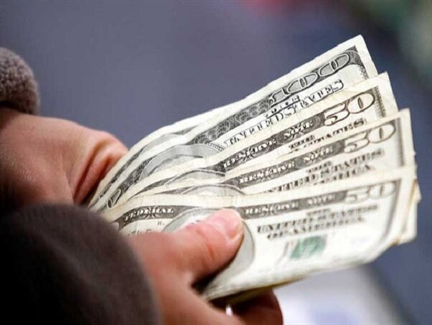 مخالف خدمت به رانت‌خواران هستیم/ ارز رانتی باید حذف شود