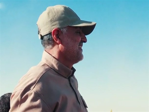 مسئولان با الگوگیری از شهید سلیمانی باید برای رفع مشکلات در میدان باشند