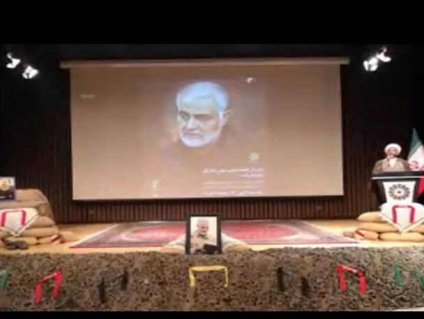 حاج قاسم ملاک تشخیص حق از باطل است/ از هر گروهی که با اسرائیل مبارزه کند حمایت می کنیم