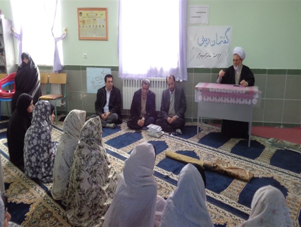 حجاب ارزنده ترین نمود فرهنگی در تمدن ایران اسلامی