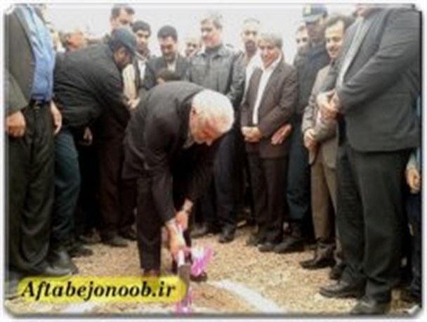 پروژه رینگ مخازن آب شهر دوگنبدان کلنگ زنی شد+تصاویر