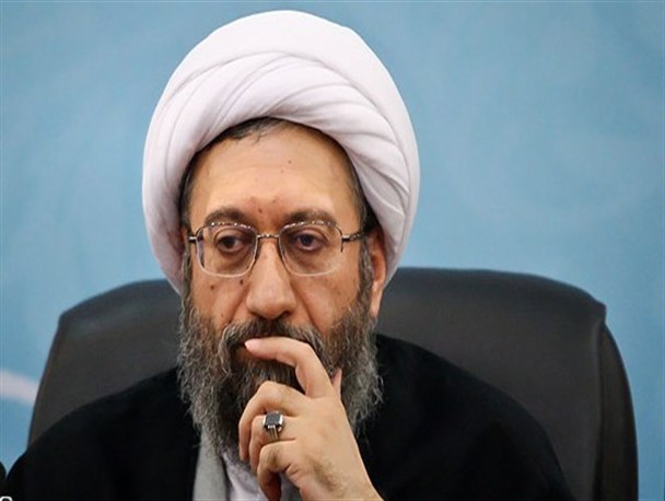 آزمون بزرگ مبارزه با دانه درشت های مفاسد اقتصادی پیش روی شماست/منتظر اجرای عدالت در پرونده مهدی هاشمی هستیم