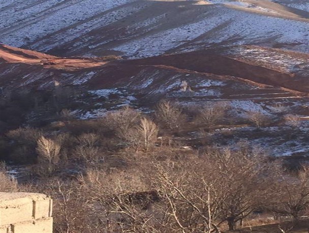 تخریب بیش از ۱۵ هزار متر از باغ‌های روستای خرمدره دماوند به بهانه گازرسانی به لاریجان/ نابودی بستر رودخانه تاررود و زمین‌ها، هدیه محیط زیستی به مردم دماوند + فیلم و تصاویر