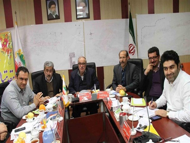 در تصویب دفترچه عوارضی سال 94 هیچ‌گونه افزایش قیمتی نداشتیم +تصاویر