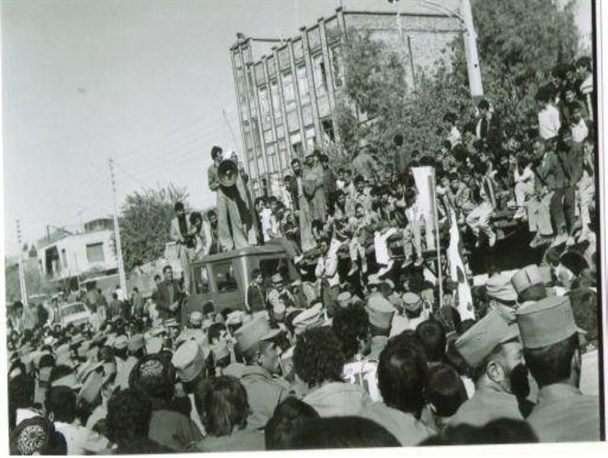مردم سرپلذهاب در مبارزه با رژیم پهلوی از هیچ کوششی دریغ نکردند/ از شب زنده داری مردم در 12 بهمن تا اسارت و شکنجه در زندان های ساواک