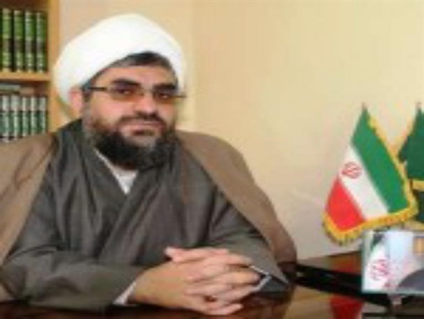 رهبری بی‏ نظیر و حضور بی‏ مانند مردم‏ دو عنصر اصلی انقلاب اسلامی‌اند
