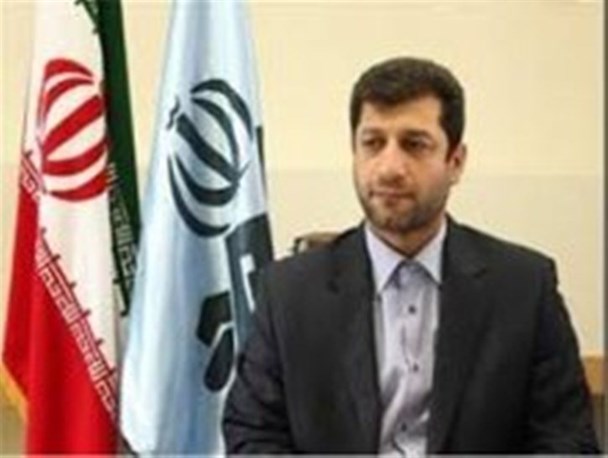 دشمن به دنبال نفود و تامین منافع اقتصادی در ارتباطات با ایران است/نگاه ابزاری خارجی ها به ایران موجب واردات پژو و ایرباس می شود