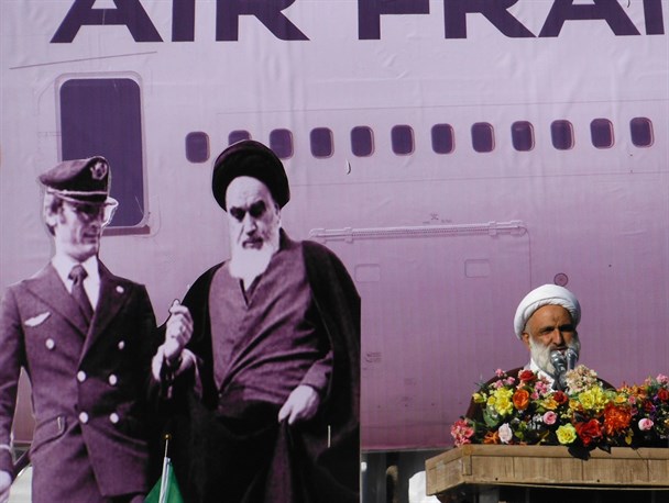 پیروزی و استمرار انقلاب اسلامی ایران بر مبنای عقلانیت و ارزشهای اسلامی است