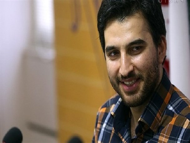 شعـر انقـلاب، پرخاشی مقدس و بی نیاز از سکه