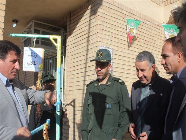 زنگ گلبانگ انقلاب درمهران نواخته شد+تصاویر