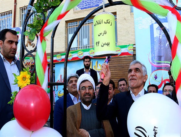 زنگ انقلاب در شیراز نواخته شد + تصاویر