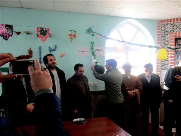 نواخته شدن زنگ انقلاب در بخش ویلکیج شهرستان نمین+تصاویر