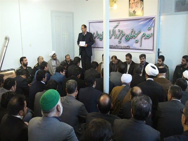 دیدار مسئولین ادارات شهرستان قاین با امام جمعه +تصاویر