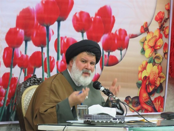 حرکت امام خمینی (ره) دارای طرح ، برنامه و آینده نگری بود