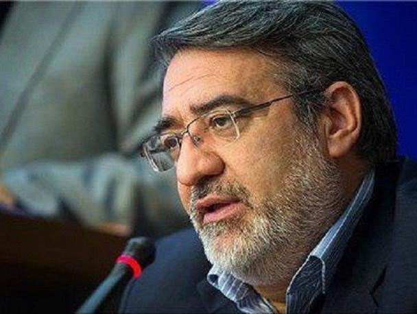 انقلاب، معجزه ی تدبیر امام (ره) و شهداء بود/آموزش و گفتمان سازی اقتصاد مقاومتی مورد غفلت قرار گرفته است