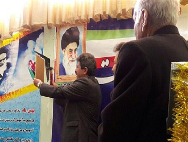 زنگ گلبانگ انقلاب اسلامی در ۱۸۵ واحد آموزشی شهرستان دماوند به صدا در آمد
