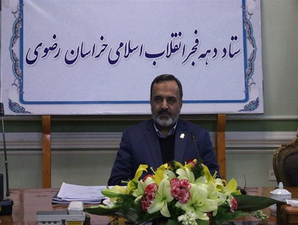 محور اصلی انقلاب اسلامی، حرکت بر مدار ایمان و ارزش های الهی بود