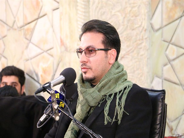 محفل انس با قرآن با حضور قاری بین المللی در ورامین برگزار شد
