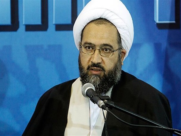 دشمن در فضای مجازی در پی تطهیر چهره رژیم پهلوی است/ پیامدهای انقلاب اسلامی را برای نسل جدید تبیین کنیم