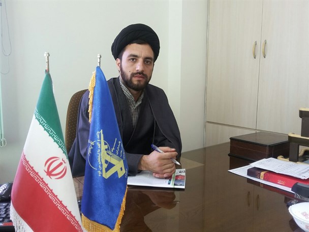 مسئولان باید ارتباط مستمری با مردم داشته باشند