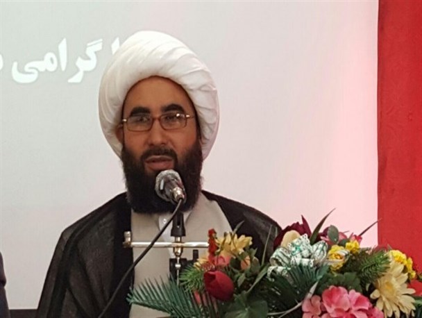 نارضایتی مردم از ناکارآمدی برخی از مسئولان است/ دهه فجر فرصت مناسبی برای بازگوکردن دستاوردهای انقلاب است