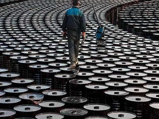 نفت در آستانه انفجار ۱۰۰ دلاری/ اروپا میان دو قطب نفتی؛ بحران انرژی یا تبعیت سیاسی؟