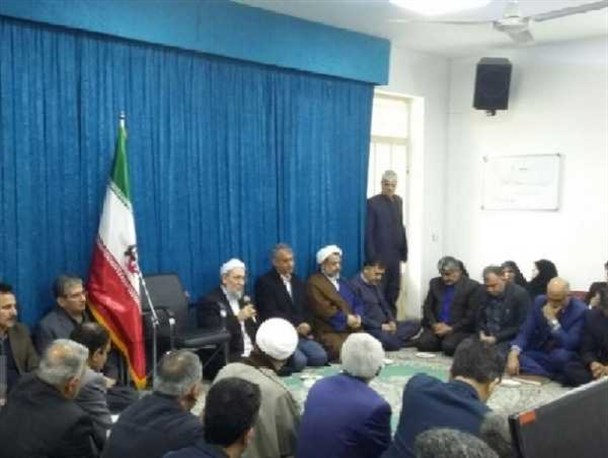 ایستادگی و مقاومت ایرانیان، مردم جهان را تحت تاثیر قرار داد