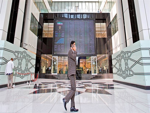 بازگشت شاخص کل به کانال یک میلیون و ۳۰۰ هزار واحدی/ فشار عرضه و عدم وجود نقدینگی بر بازار سرمایه