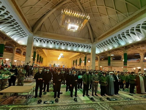 تجدید عهد نیروهای مسلح قم با آرمان های امام خمینی و انقلاب + تصاویر