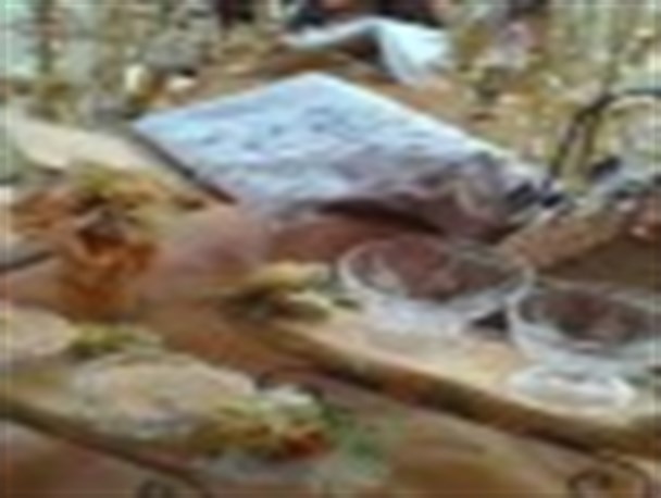 نو عروسان ساوه ای جهیزیه دار شدند