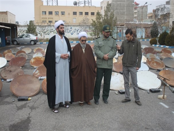 تحویل داوطلبانه بیش از۱۳۰ماهواره به سپاه شبستردر مدت دوماه