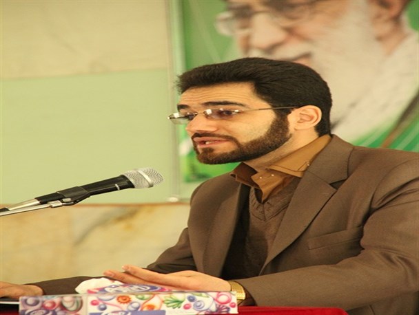 برخورداری انقلاب اسلامی از نعمت رهبری، مانع دستیابی دشمن به اهداف پلید خود است