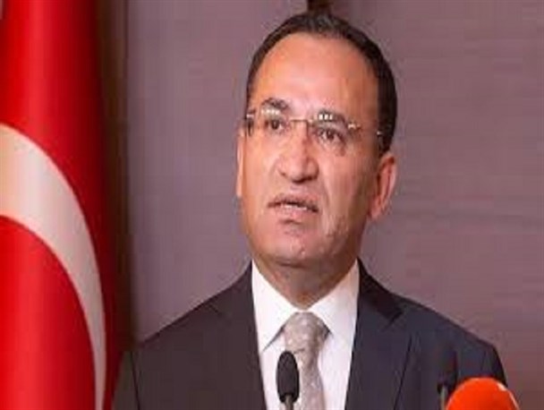 وزیر دادگستری: اعتراض اردوغان به دادگاه قانون اساسی حق دموکراتیک اوست/رئیس دادگاه قانون اساسی:رأی دادگاه قانون اساسی برای همه لازم الاجراست
