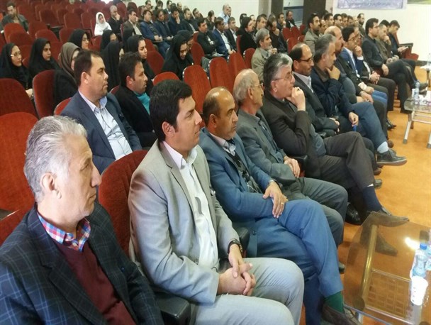 برگزاری کارگاه آموزشی "آسیب شناسی خانواده" با محوریت کاهش طلاق در گرمی