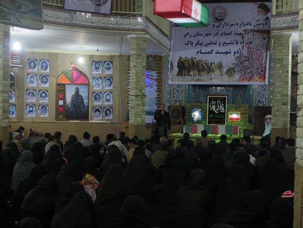 مراسم شب وداع با دو شهید گمنام شهر هنزاء در مسجد جامع برگزار شد/تصاویر