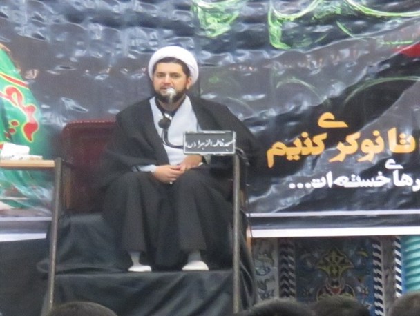 مراسم عزاداری شهادت حضرت زهرا(س) در فریمان برگزارشد/ حضرت زهرا(س) الگوی ما در ولایت‌مداری است