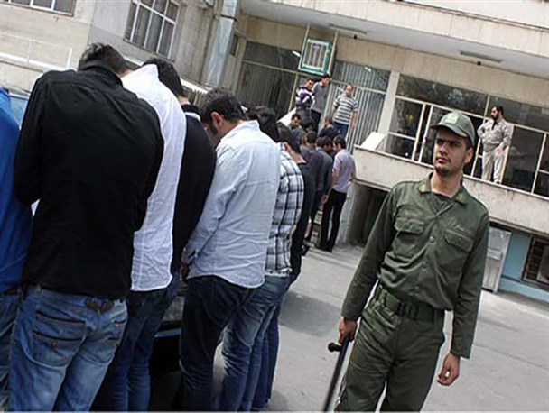 دستگیری 14 دختر وپسر در پارتی شبانه در سپیدان
