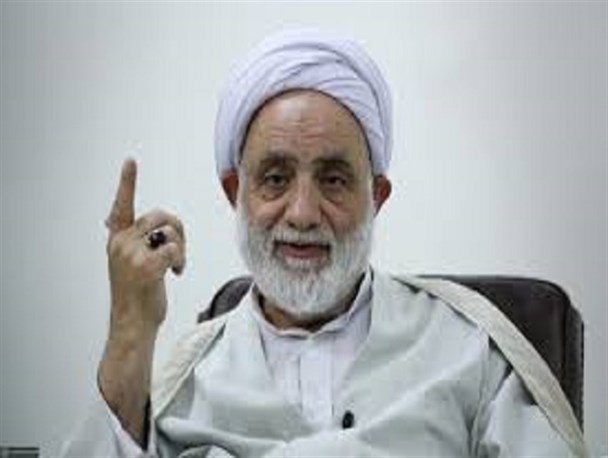 2 خبر غیبی خداوند در سوره «کوثر»/ تا از کثیر نگذریم به کوثر نمی‌رسیم/چرا خداوند مصداقی برای «کوثر» ذکر نکرد