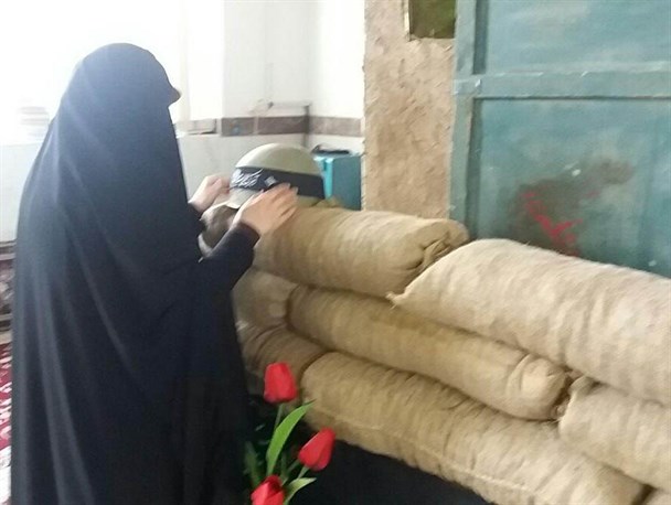 تجمع بانوان ولایی در آستانه اشرفیه برگزار شد