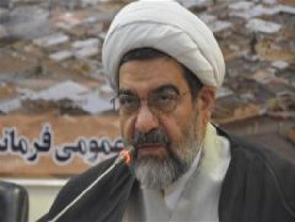 مادی گرایی و دنیا زدگی باعث انحتاط اخلاقی در جامعه می شود