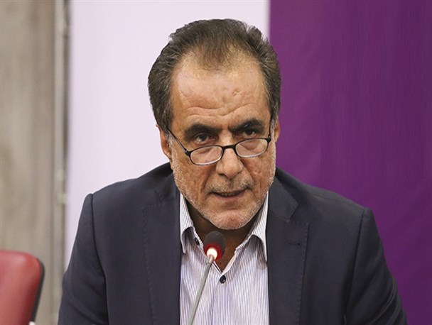 دو نرخی‌بودن کالاها فضایی برای فساد و تخلف است
