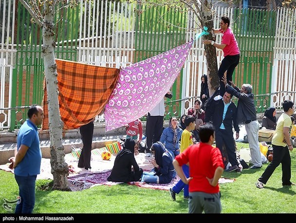 تصاویر/روز طبیعت در پارک ملت تهران