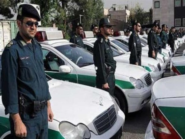 در فضای اجتماعی پلیس نقش اساسی، محوری و اول را دارد